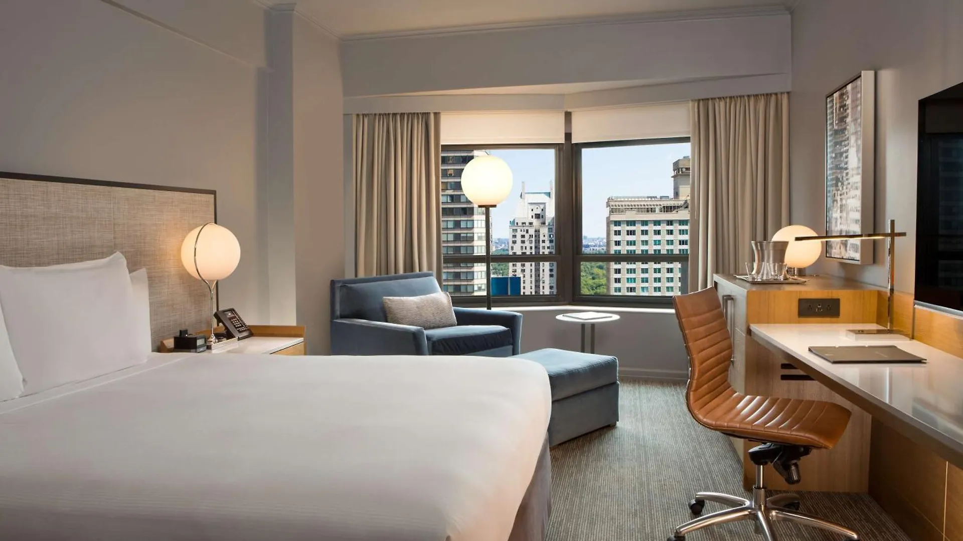 Отель New York Hilton Midtown 4*,  США