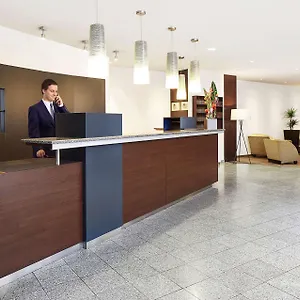 **** Otel Nh Avusturya