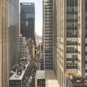 4* فندق Doubletree By Hilton Midtown Fifth Ave
