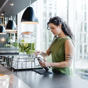 https://citizenm-tower-of-london.brighton-hotels-england.com