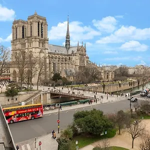 https://esmeralda.fr-paris.fr
