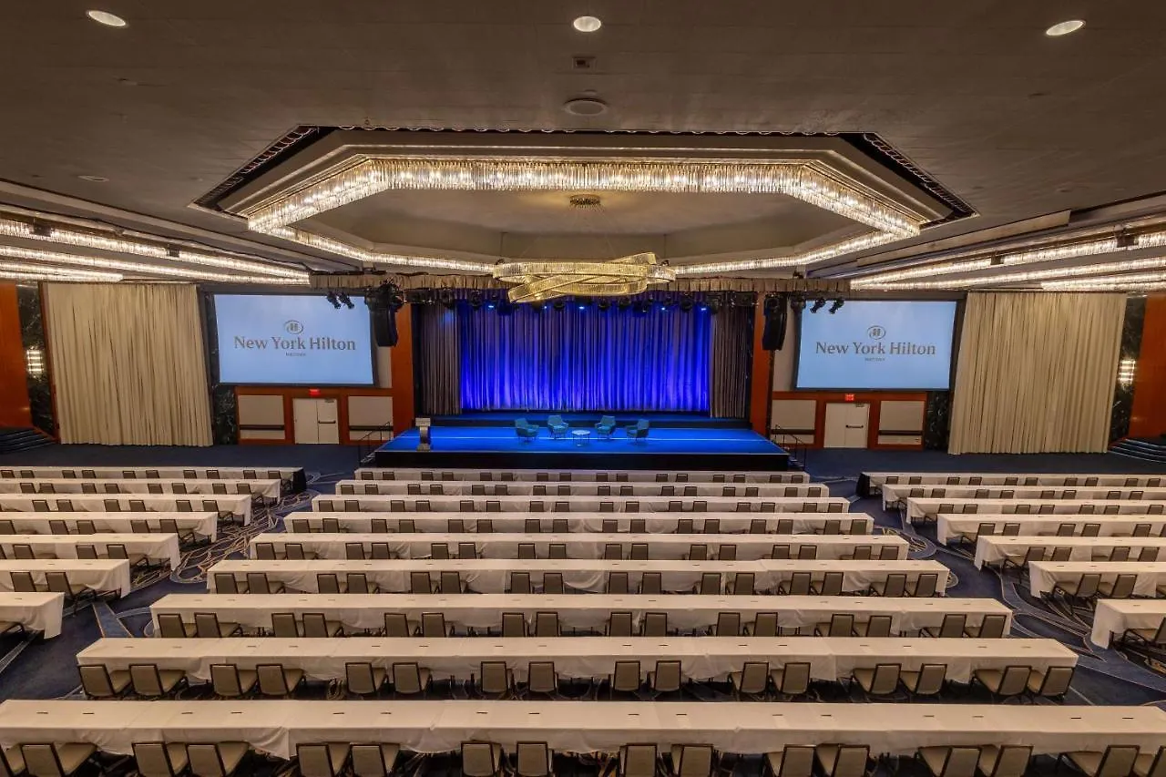 New York Hilton Midtown Hotel 4*, New York