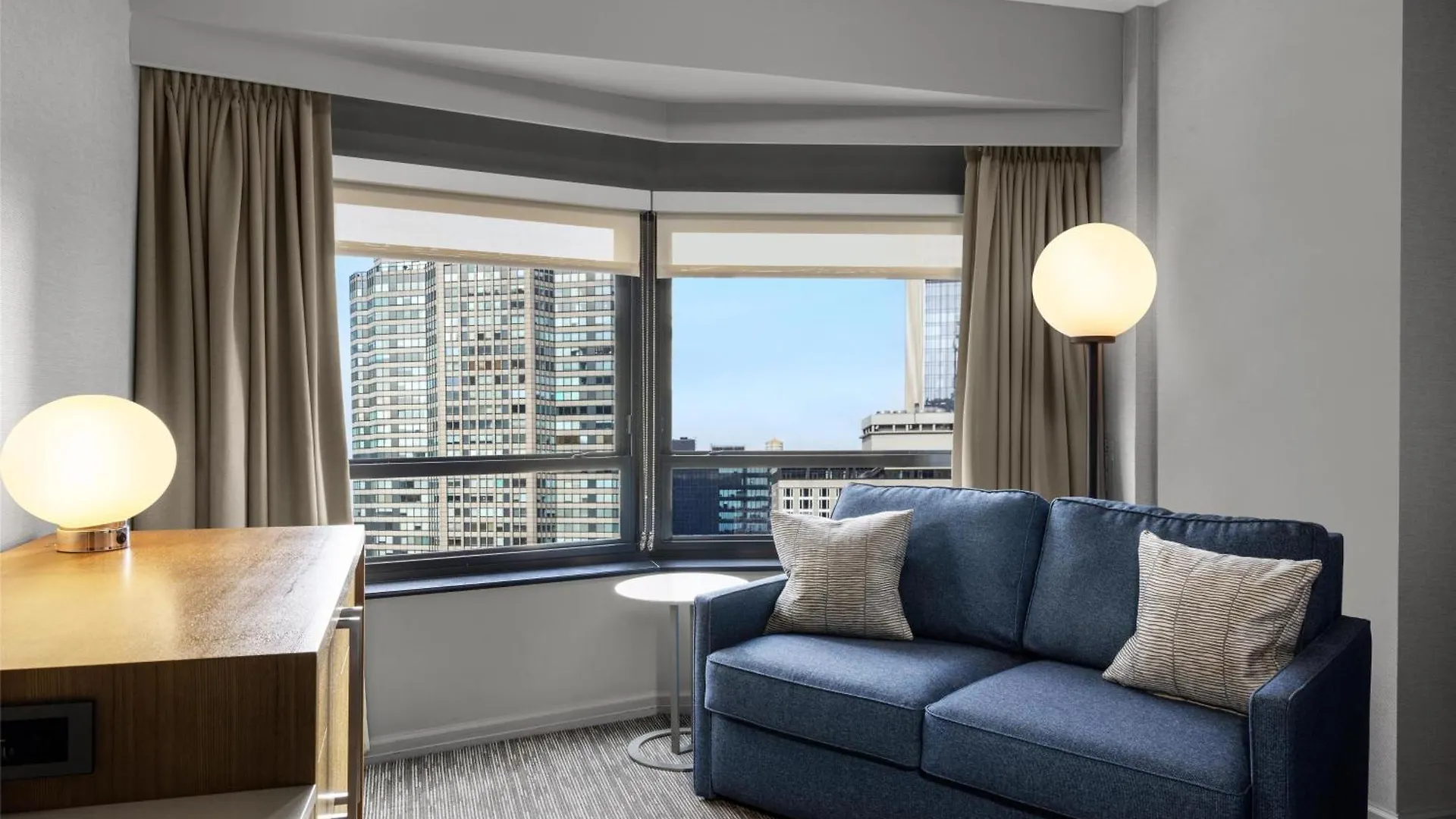 ****  Hotel New York Hilton Midtown USA