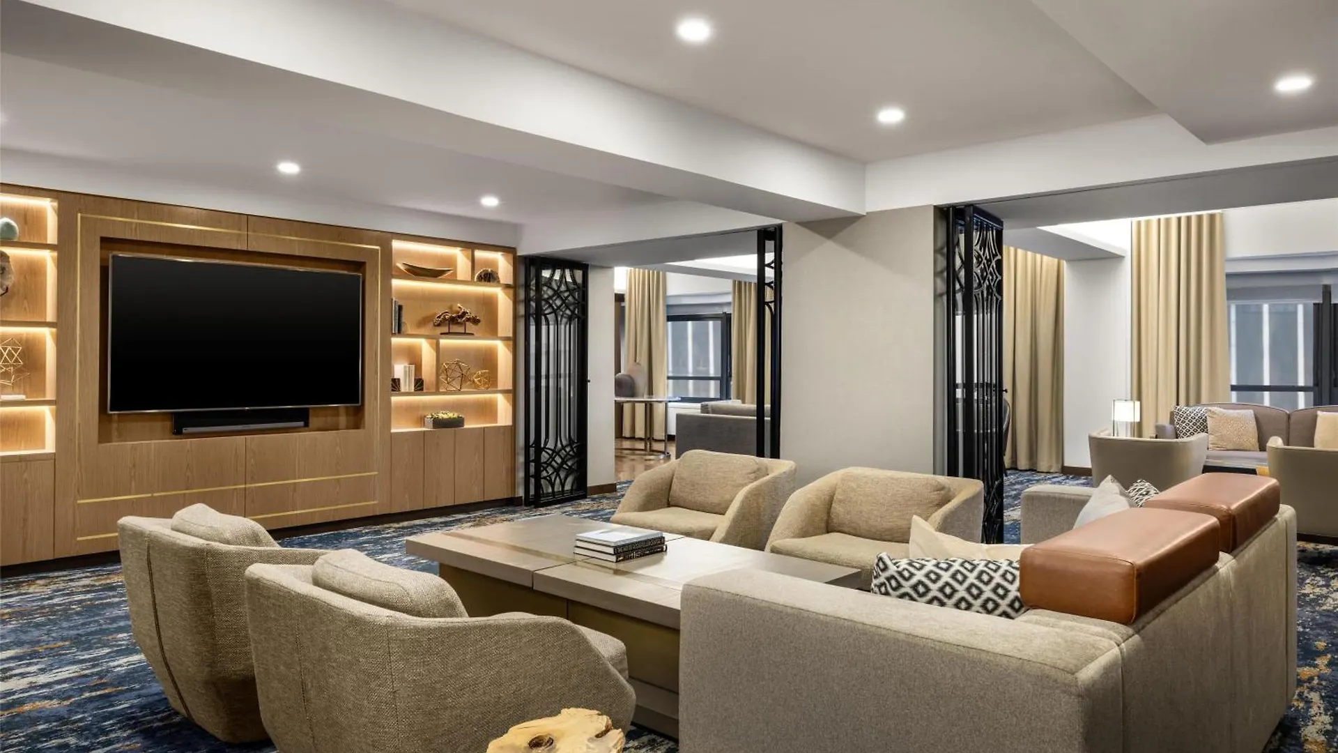 מלון New York Hilton Midtown 4*,